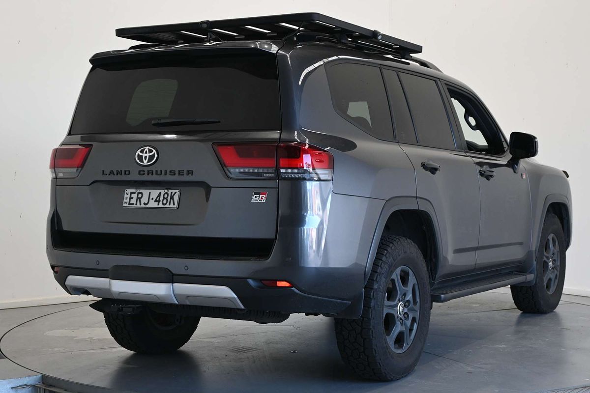 2021 Toyota Landcruiser GR Sport FJA300R
