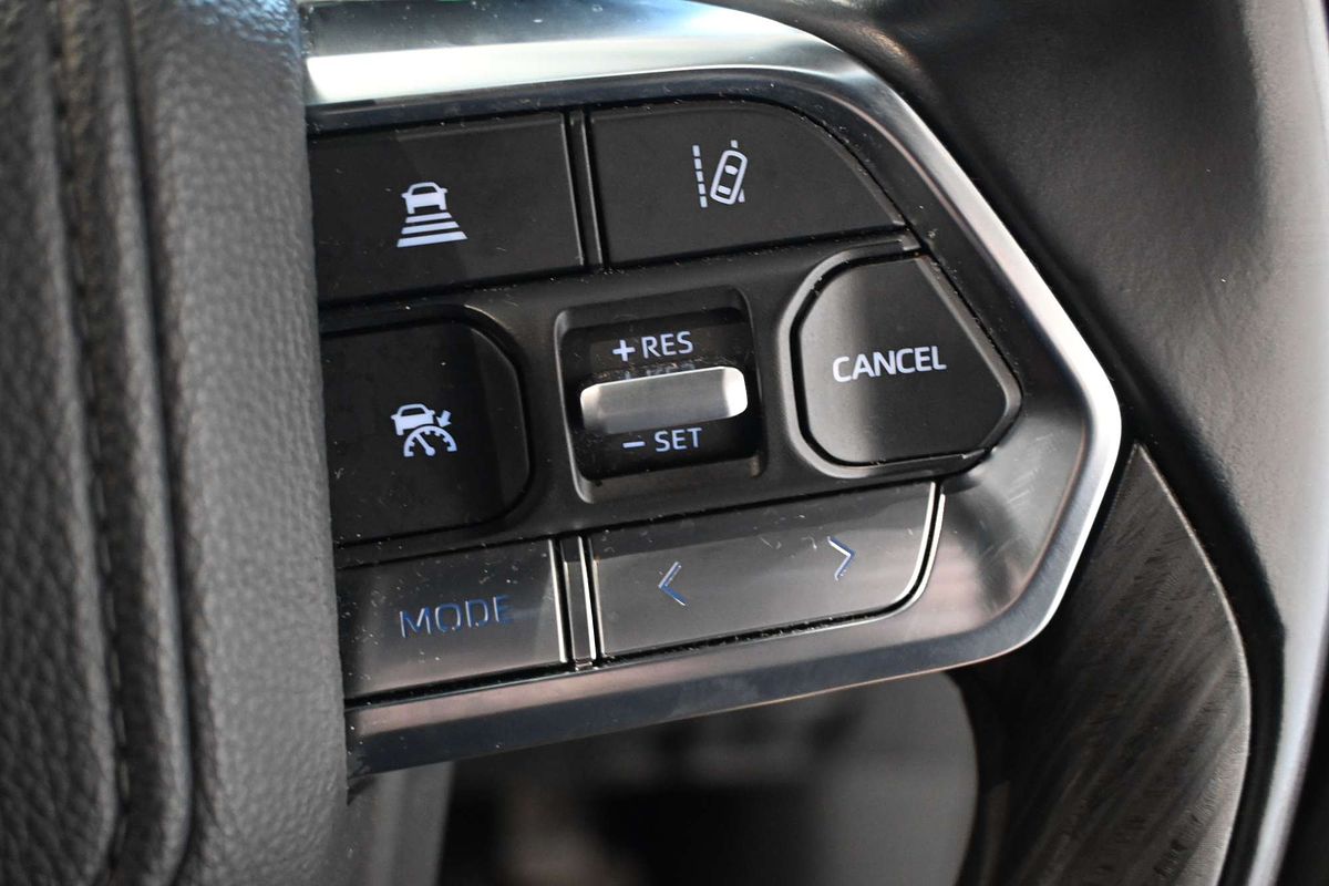 2021 Toyota Landcruiser GR Sport FJA300R