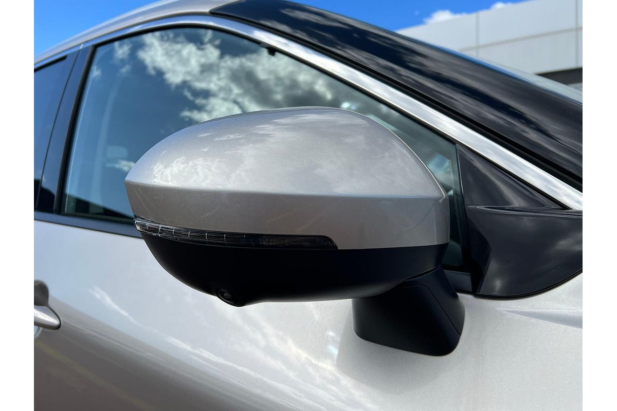 2025 Nissan X-TRAIL ST-L T33