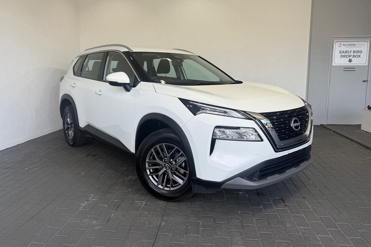 2023 Nissan X-TRAIL ST T33