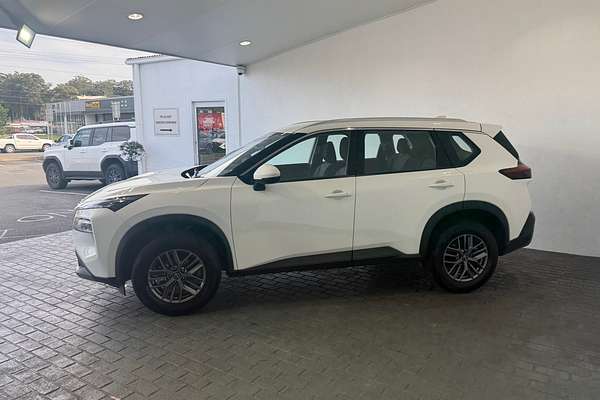 2023 Nissan X-TRAIL ST T33