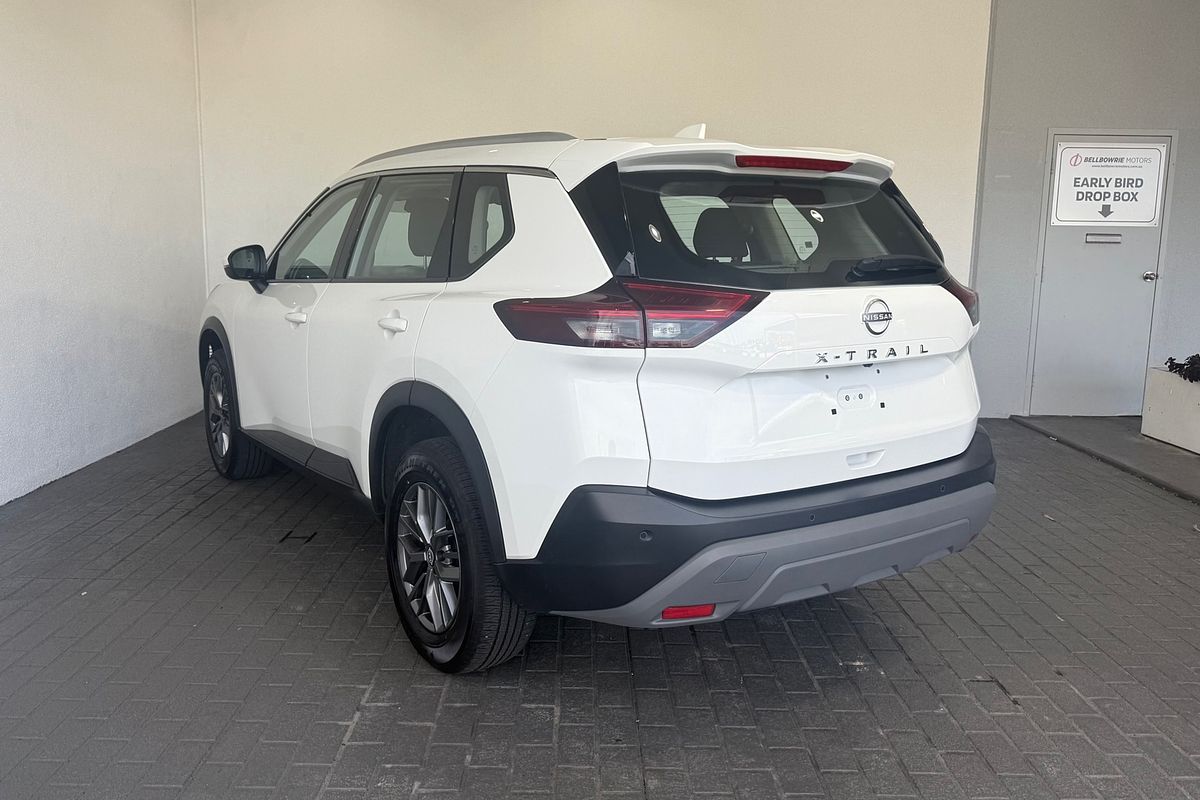 2023 Nissan X-TRAIL ST T33