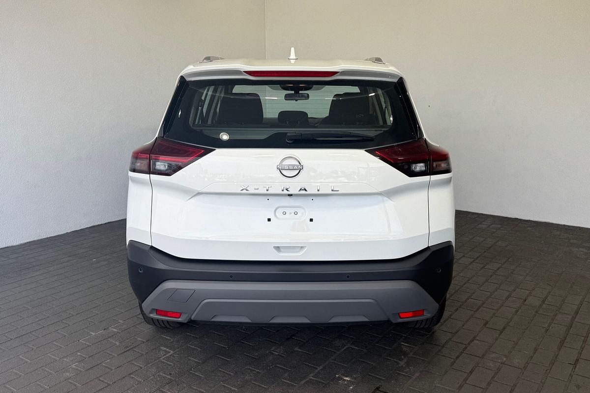2023 Nissan X-TRAIL ST T33