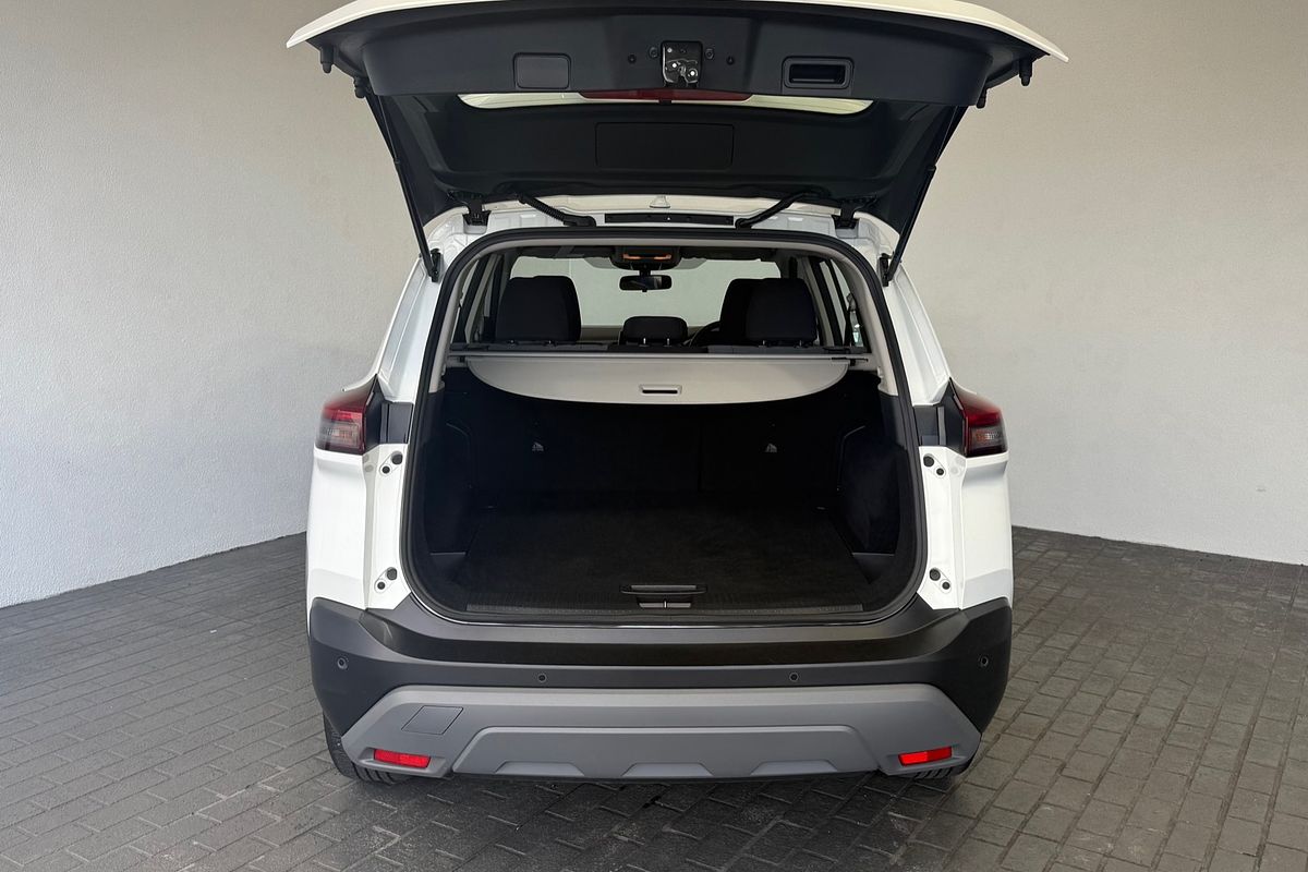 2023 Nissan X-TRAIL ST T33
