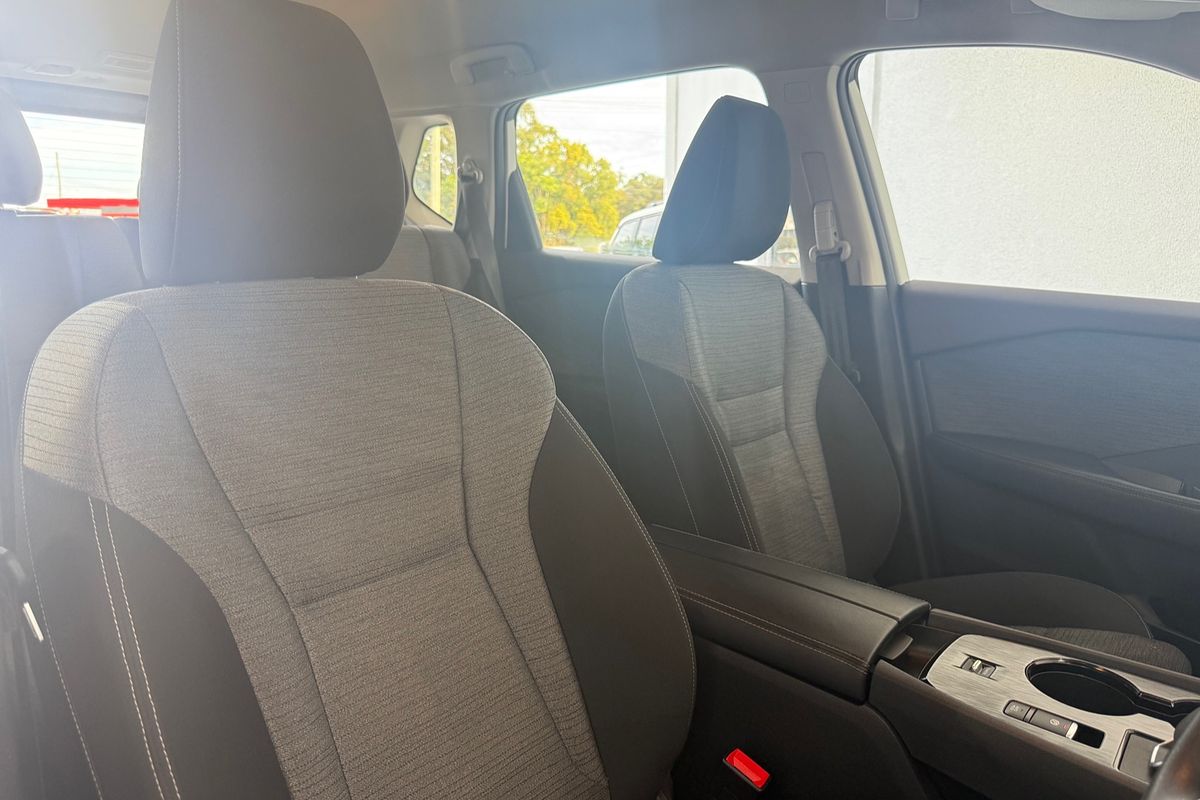 2023 Nissan X-TRAIL ST T33