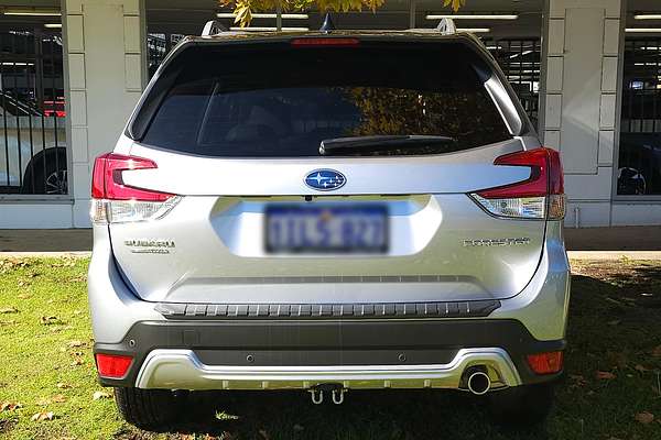 2024 Subaru Forester 2.5i-S S5