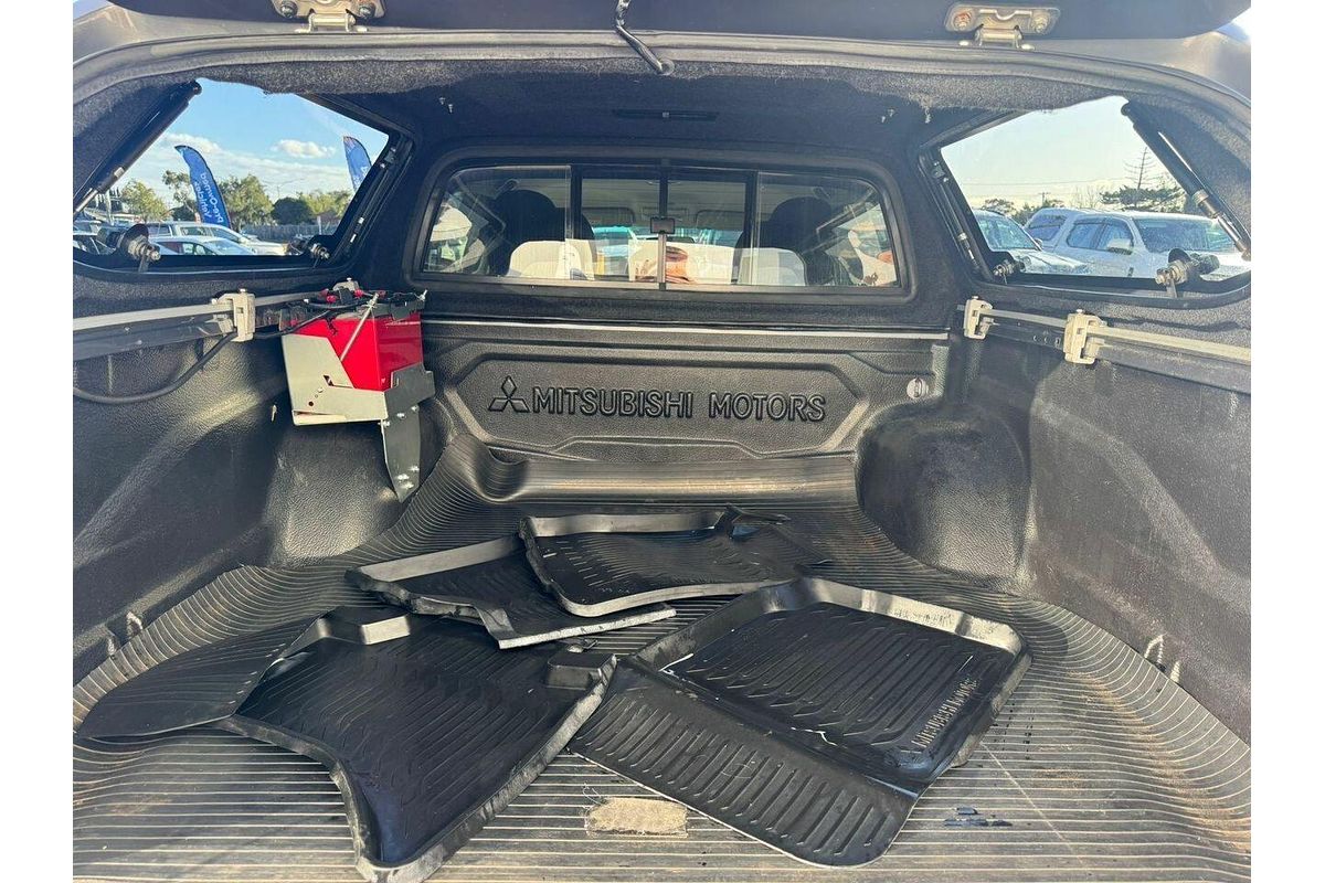 2017 Mitsubishi Triton GLS MQ 4X4