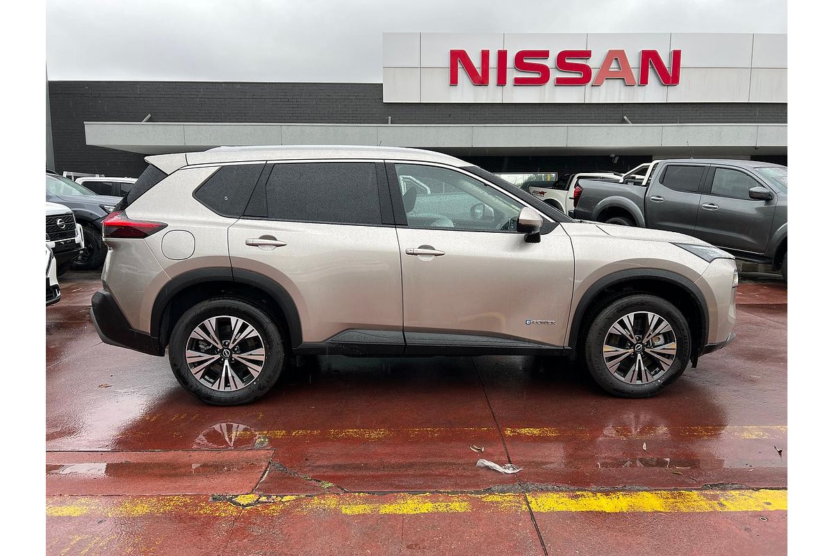 2025 Nissan X-TRAIL ST-L e-POWER T33