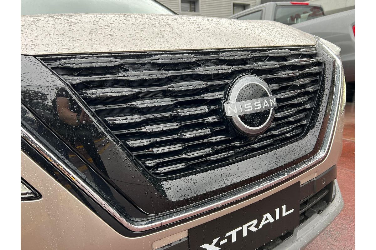 2025 Nissan X-TRAIL ST-L e-POWER T33