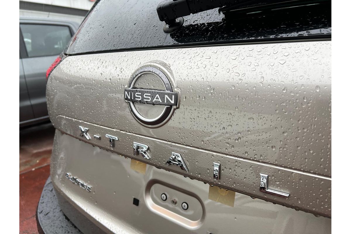 2025 Nissan X-TRAIL ST-L e-POWER T33