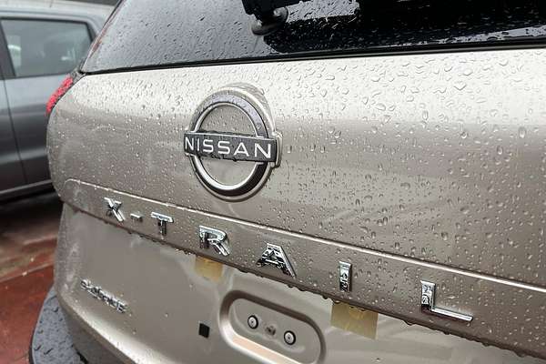 2025 Nissan X-TRAIL ST-L e-POWER T33