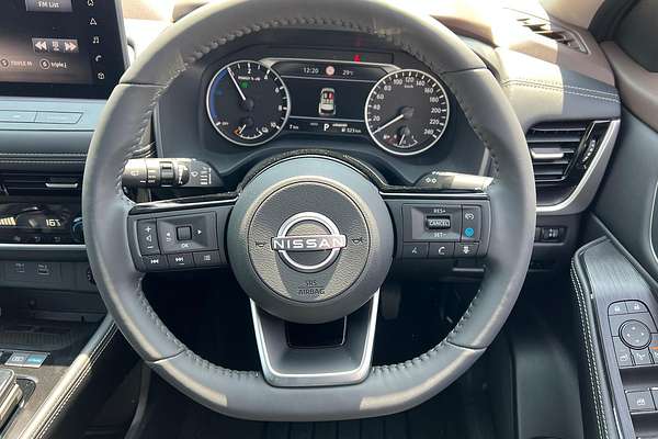 2025 Nissan X-TRAIL ST-L e-POWER T33