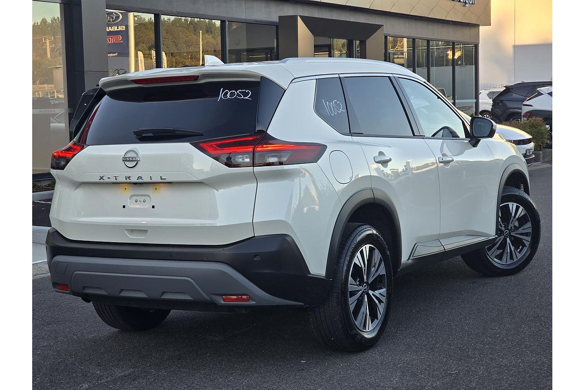 2024 Nissan X-TRAIL ST-L T33