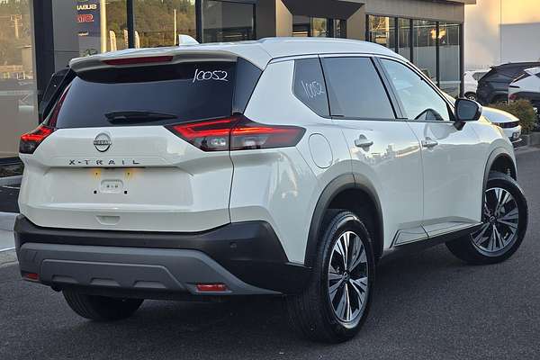 2024 Nissan X-TRAIL ST-L T33