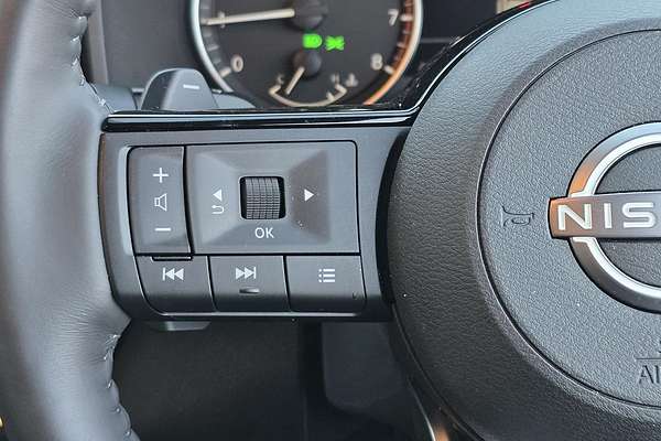 2024 Nissan X-TRAIL ST-L T33