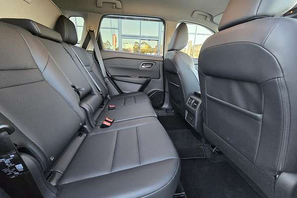 2024 Nissan X-TRAIL ST-L T33