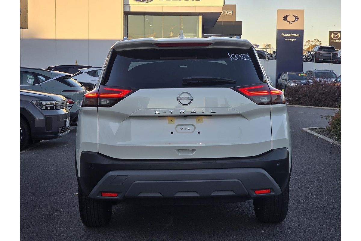 2024 Nissan X-TRAIL ST-L T33