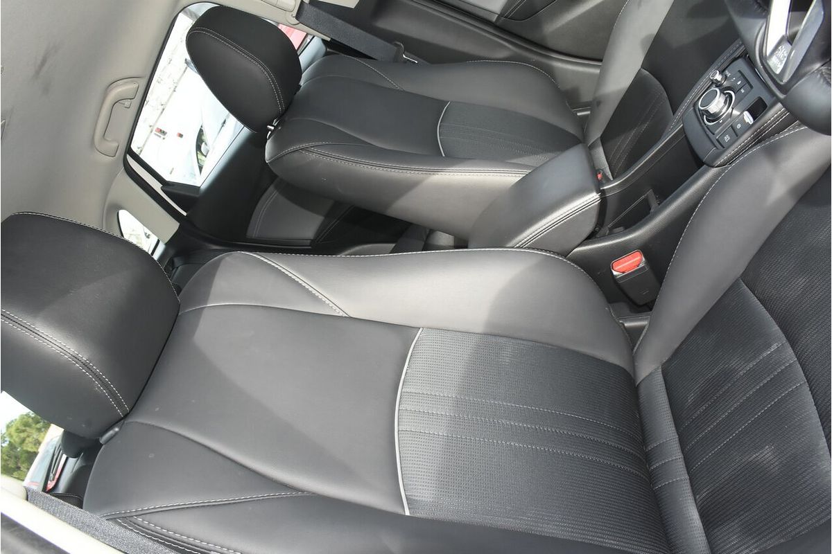 2023 Mazda CX-3 sTouring DK