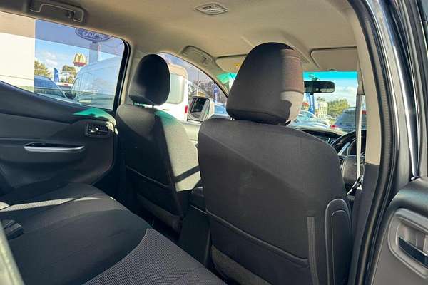 2017 Mitsubishi Triton GLS MQ 4X4