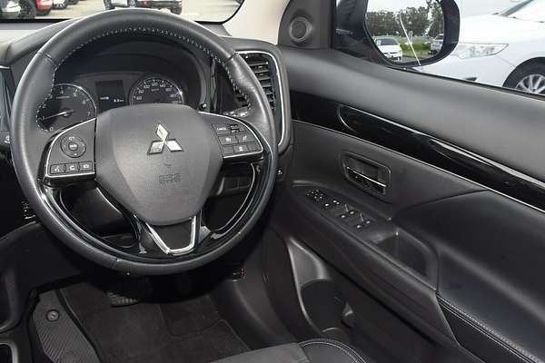 2021 Mitsubishi Outlander LS ZL