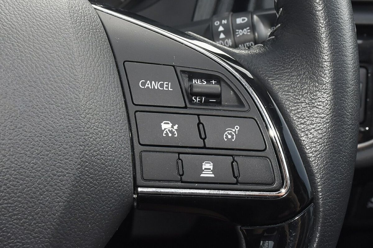 2021 Mitsubishi Outlander LS ZL