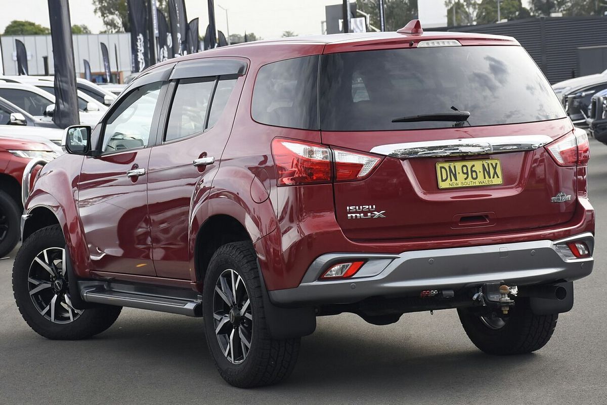 2020 Isuzu MU-X LS-U