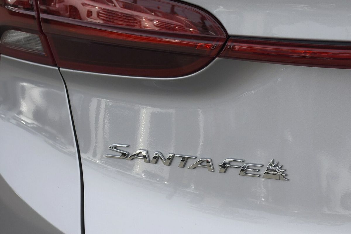 2021 Hyundai Santa Fe Active TM.V3