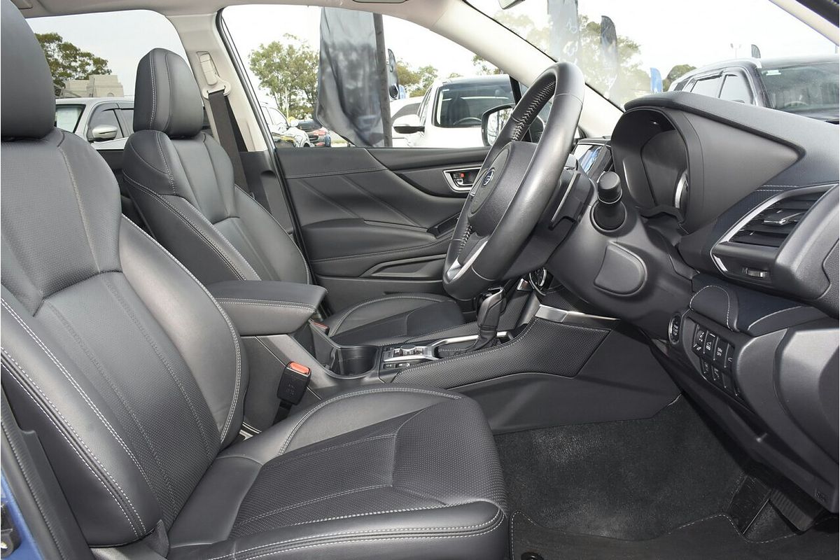 2023 Subaru Forester Hybrid S S5