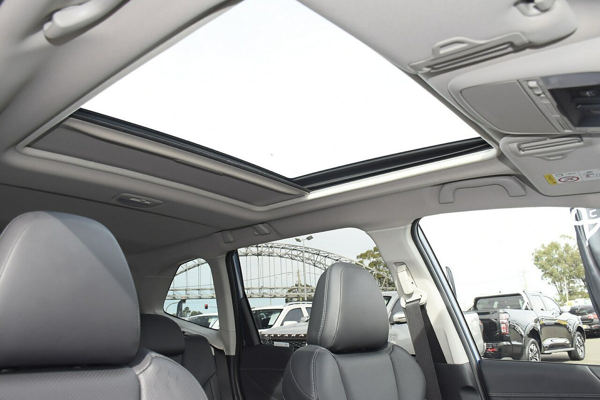 2023 Subaru Forester Hybrid S S5