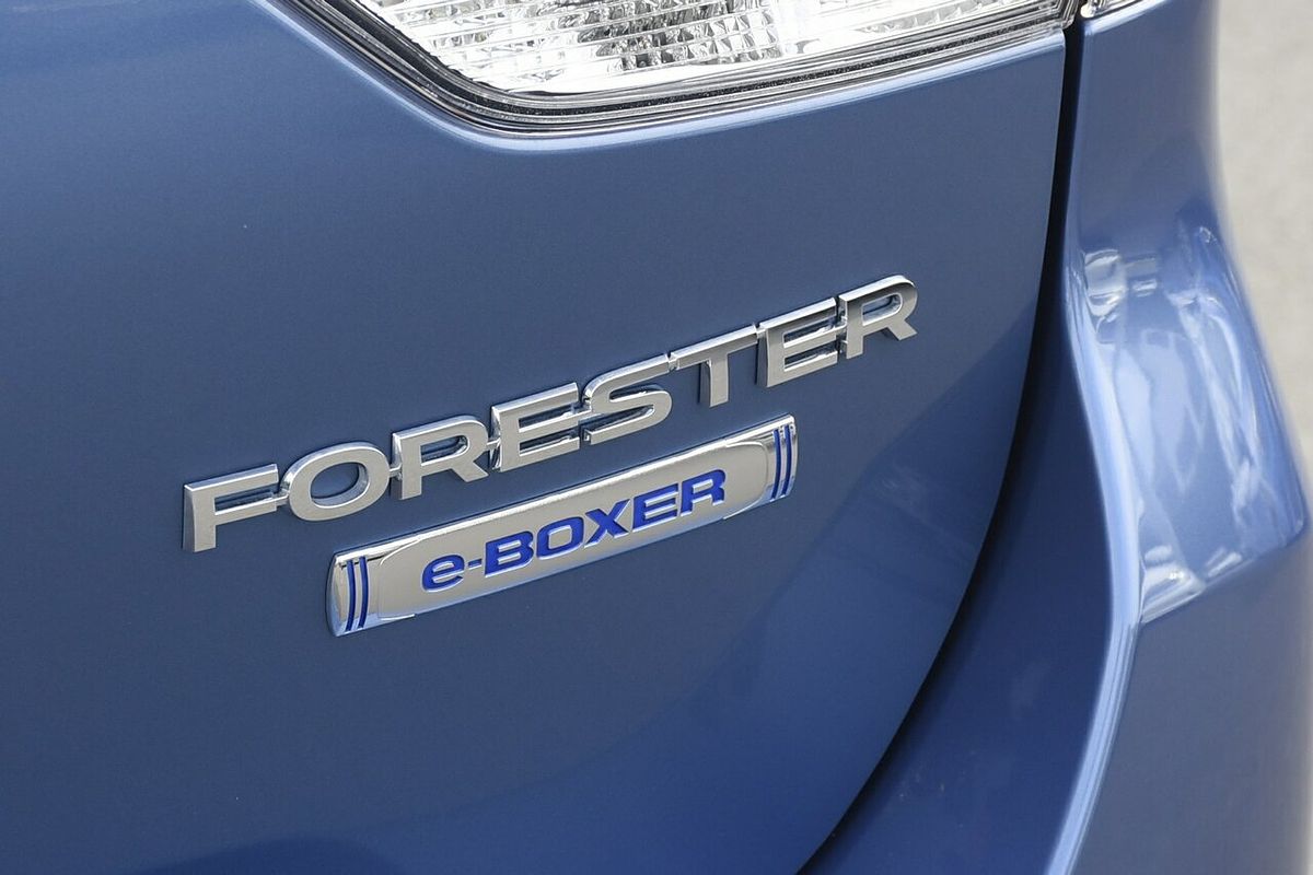 2023 Subaru Forester Hybrid S S5