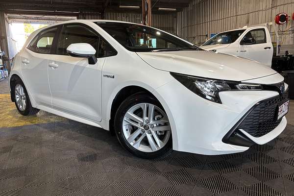 2020 Toyota Corolla Ascent Sport Hybrid ZWE211R