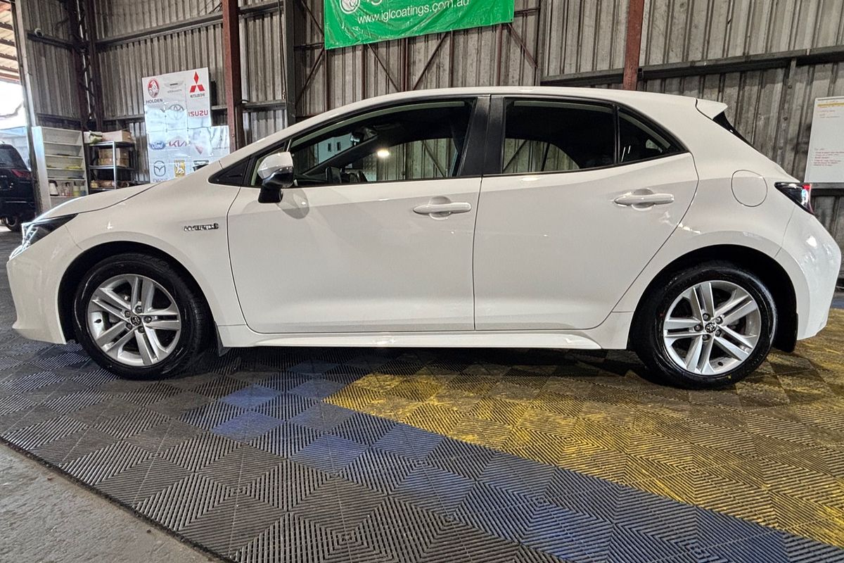 2020 Toyota Corolla Ascent Sport Hybrid ZWE211R