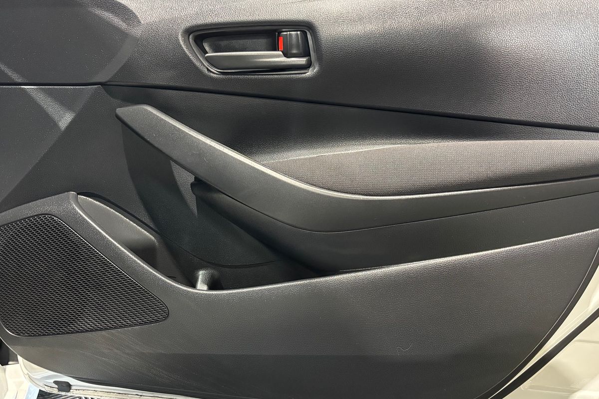 2020 Toyota Corolla Ascent Sport Hybrid ZWE211R