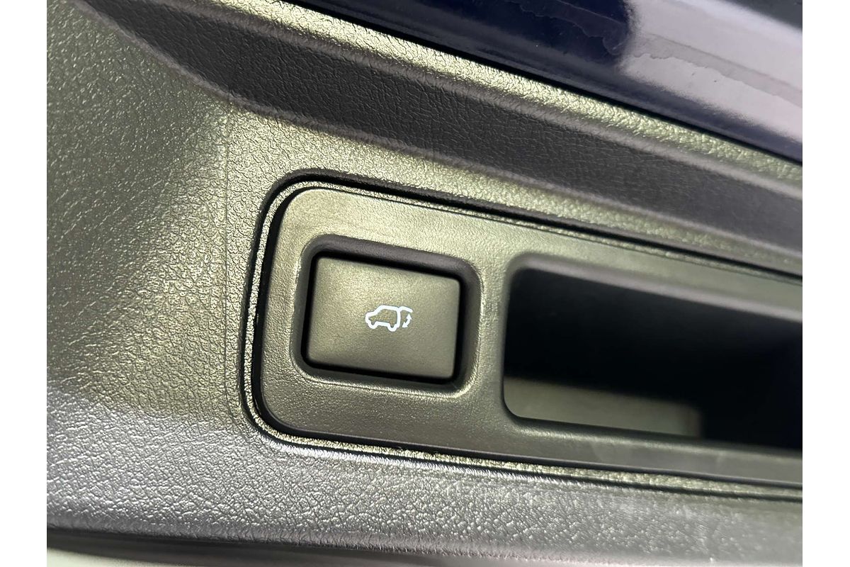 2022 Toyota Fortuner Crusade GUN156R