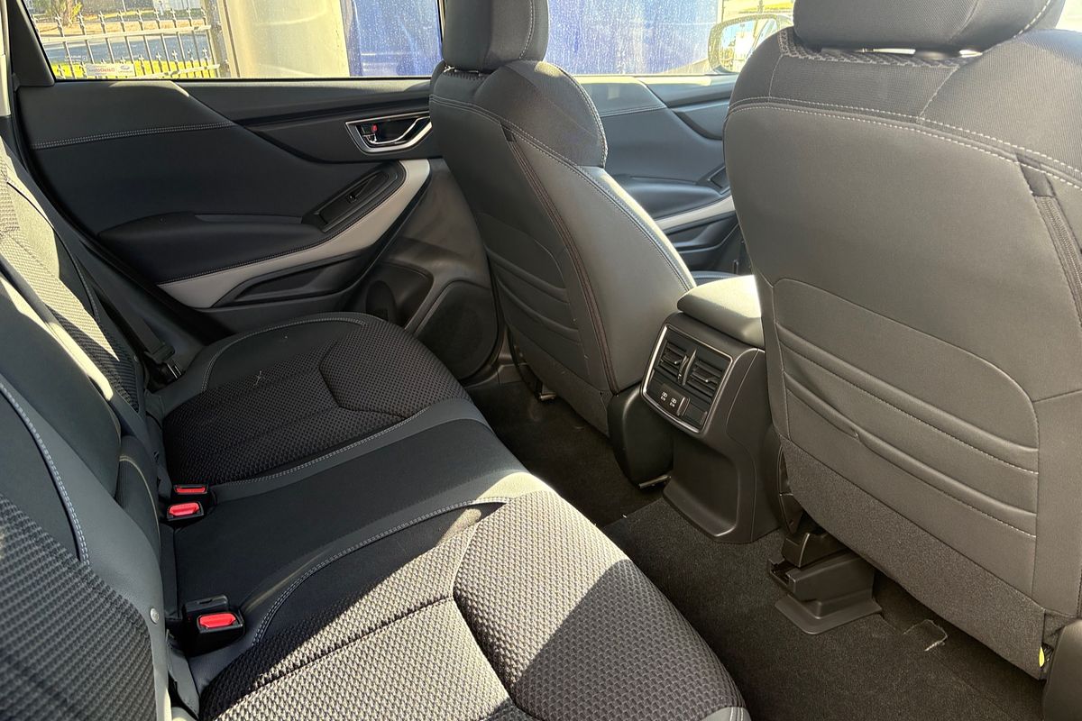 2024 Subaru Forester 2.5i Premium S5