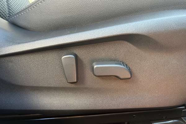 2024 Subaru Forester 2.5i Premium S5