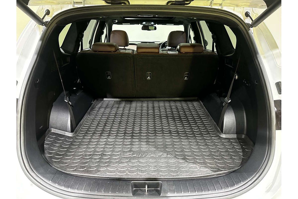 2019 Hyundai Santa Fe Highlander TM.2