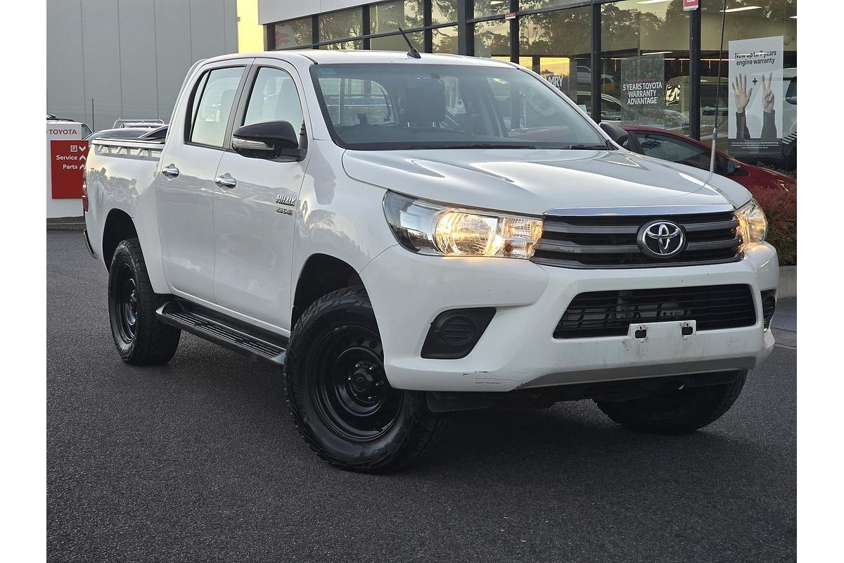 2016 Toyota Hilux SR GUN126R 4X4