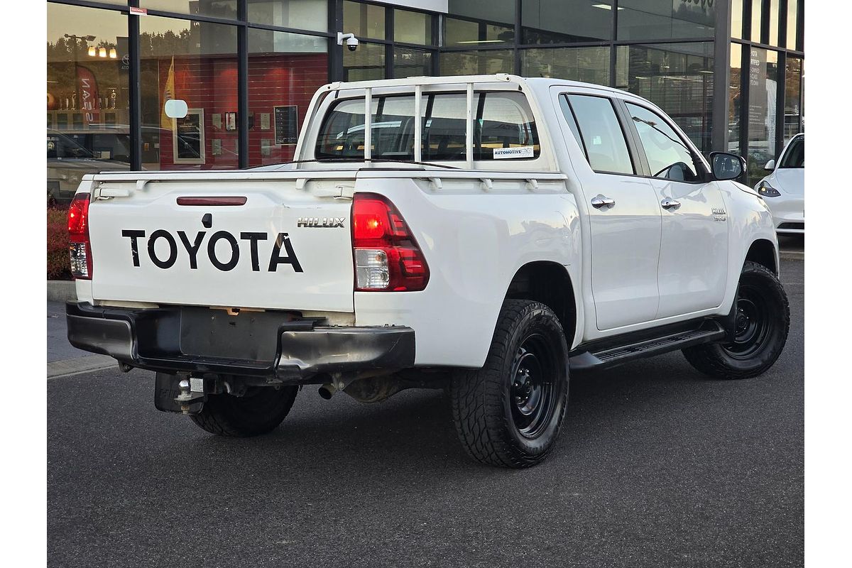 2016 Toyota Hilux SR GUN126R 4X4
