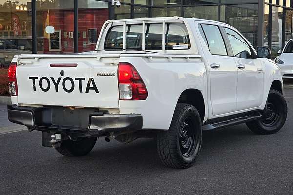 2016 Toyota Hilux SR GUN126R 4X4