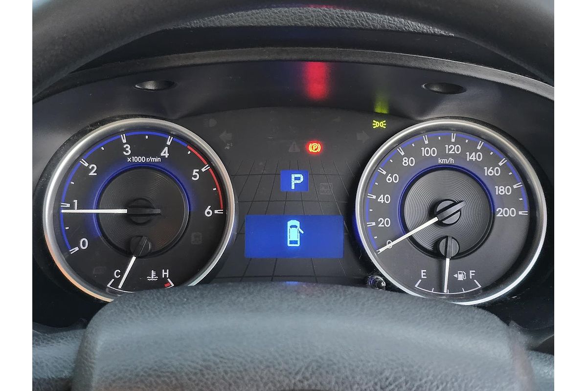 2016 Toyota Hilux SR GUN126R 4X4
