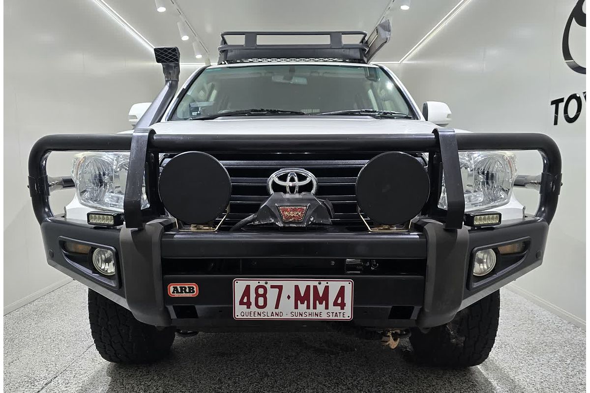 2013 Toyota Landcruiser GXL VDJ200R