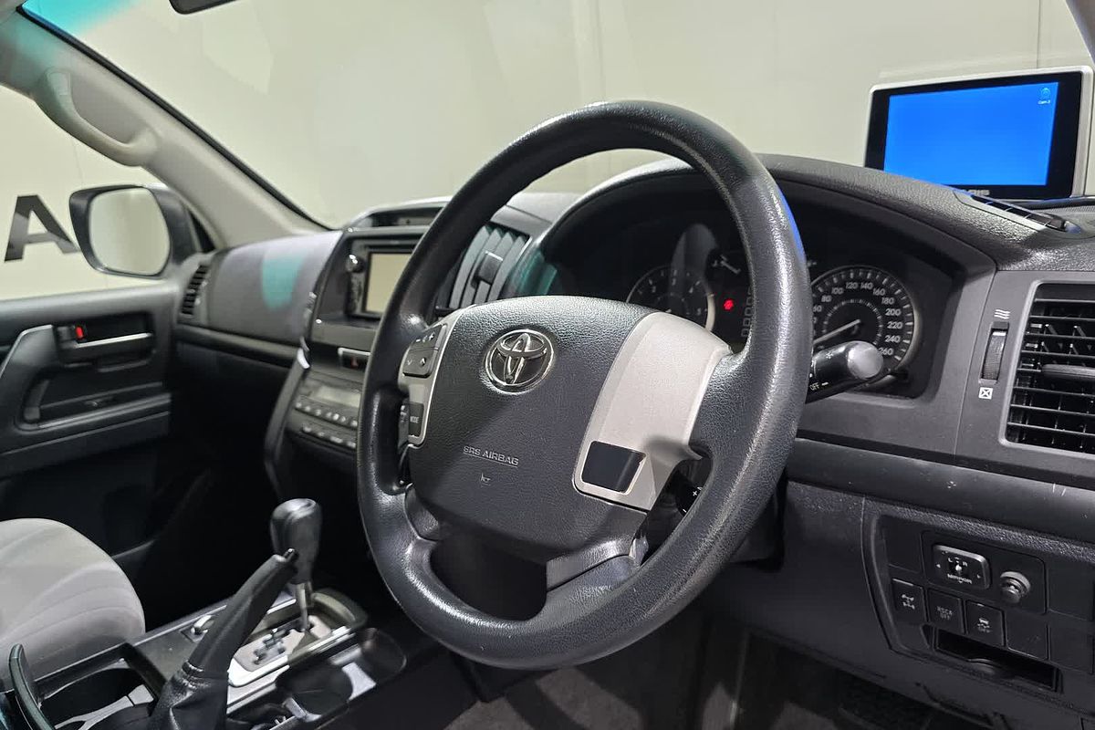 2013 Toyota Landcruiser GXL VDJ200R