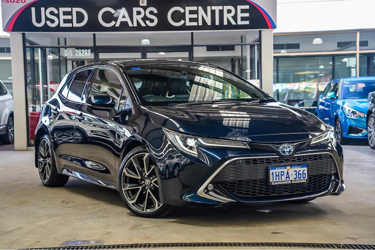 2020 Toyota Corolla ZR Hybrid ZWE211R