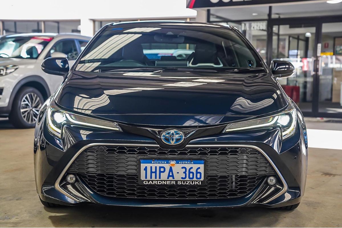 2020 Toyota Corolla ZR Hybrid ZWE211R