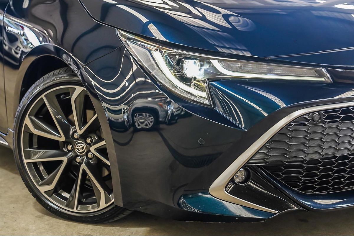 2020 Toyota Corolla ZR Hybrid ZWE211R