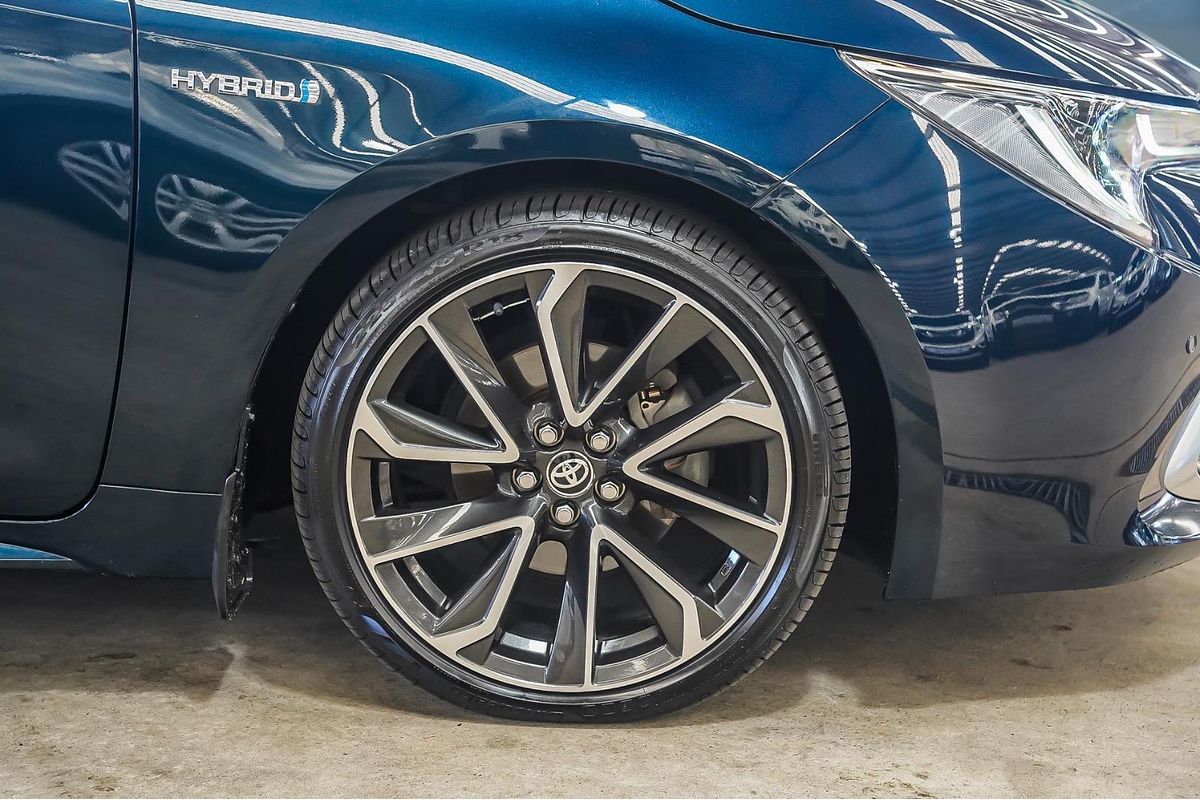 2020 Toyota Corolla ZR Hybrid ZWE211R