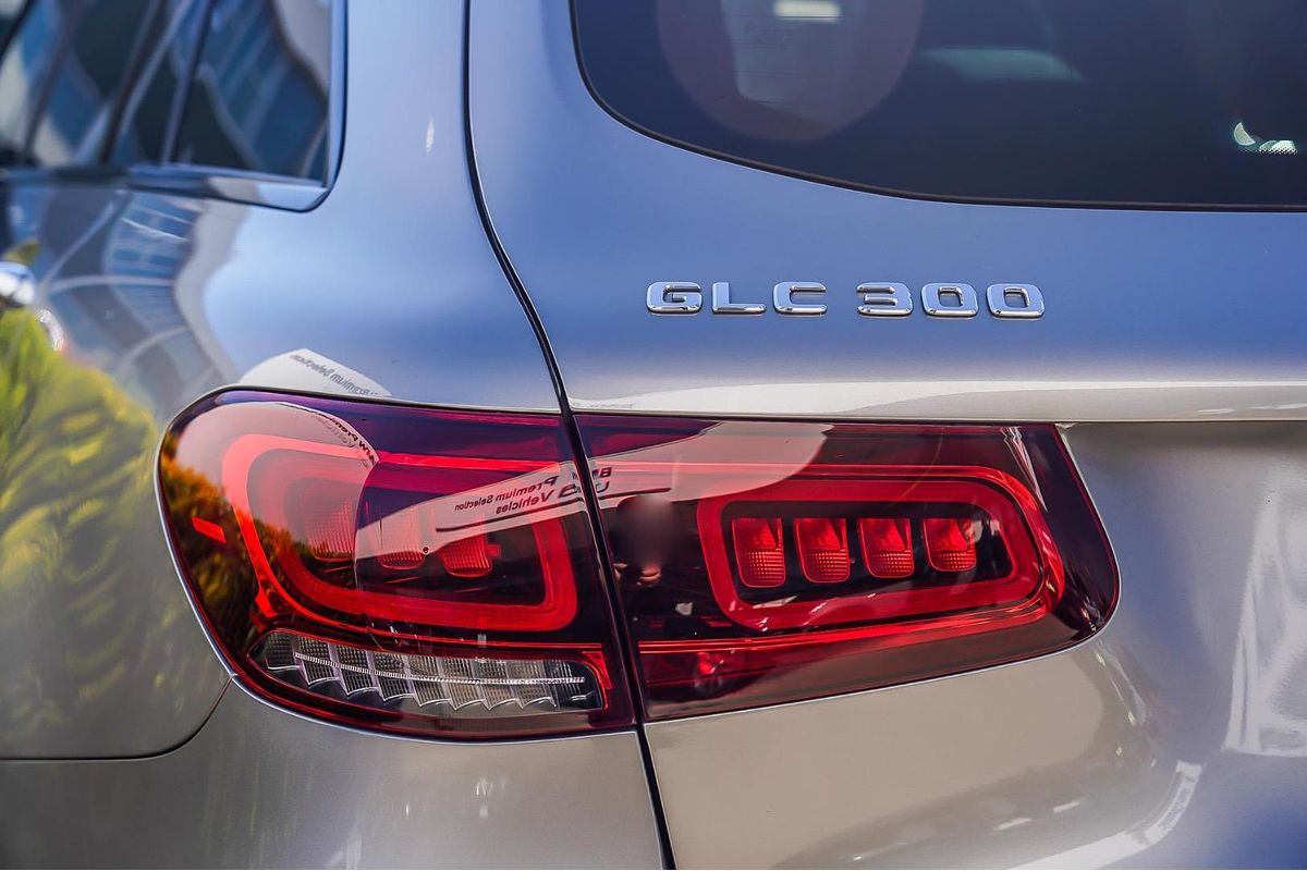 2022 Mercedes-Benz GLC-Class GLC300 X253