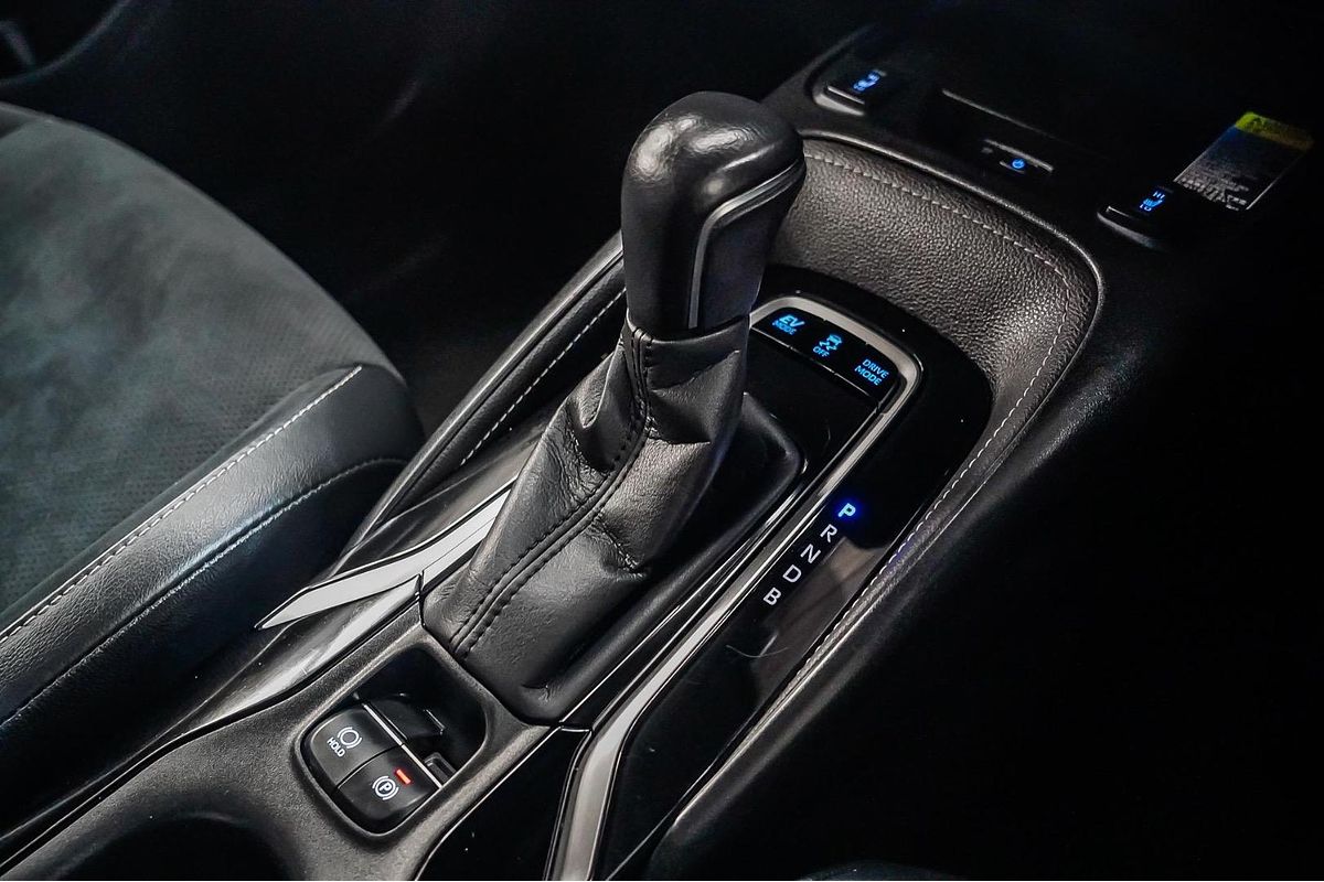 2020 Toyota Corolla ZR Hybrid ZWE211R