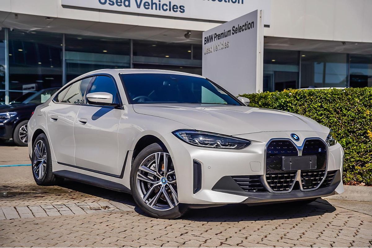 2024 BMW i4 eDrive35 G26